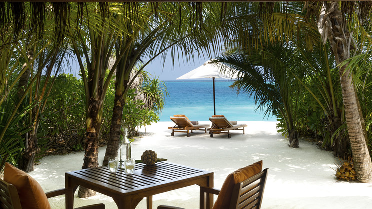 Beach Bungalow with Pool